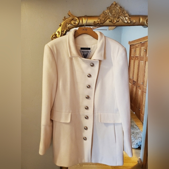 Marvin Richards Wool Coat - Picture 8 of 9